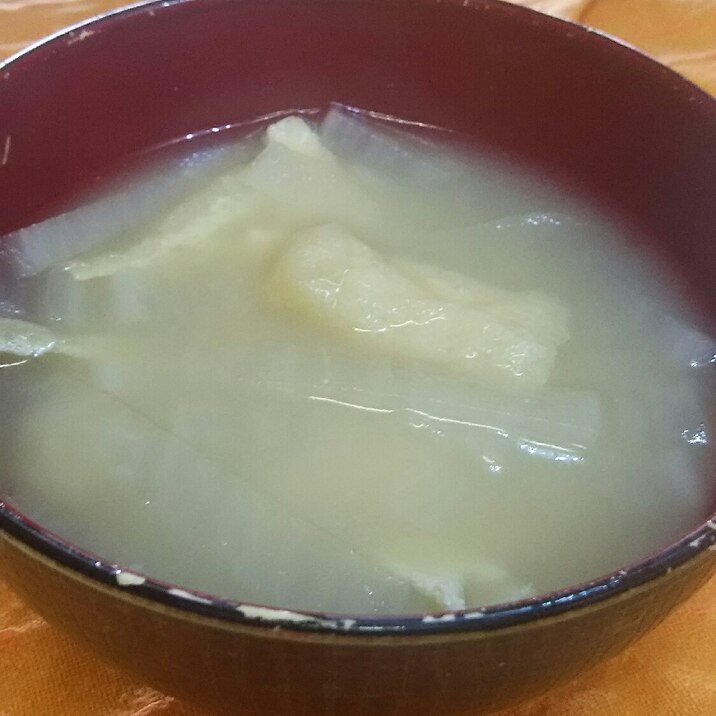 【やさしい味】大根と油揚げの味噌汁